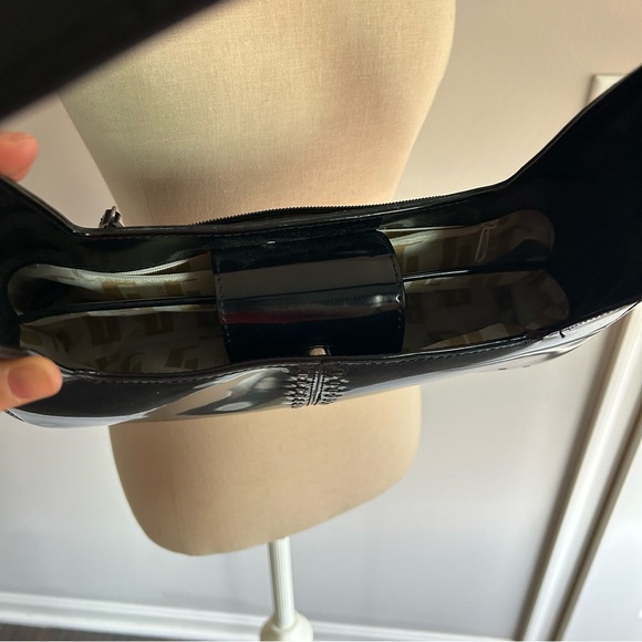Vintage Y2K Guess Patent Leather Corset Shoulder Bag Black - Picture 5 of 7
